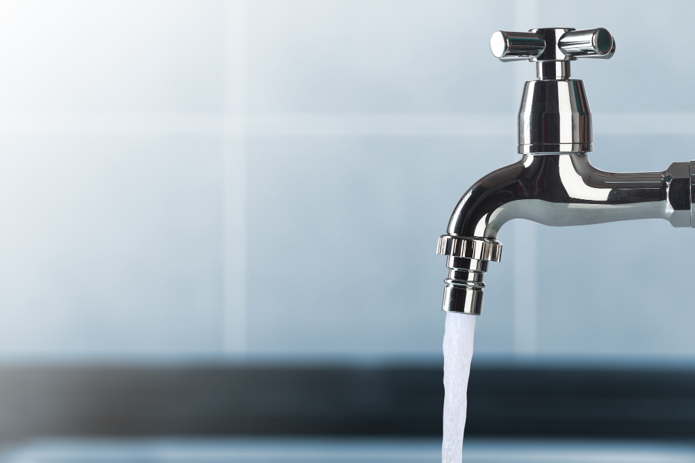 ¿Qué hay realmente en el agua del grifo?